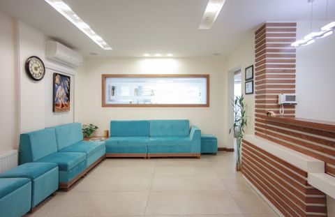 Clinic waiting area with comfortable seating